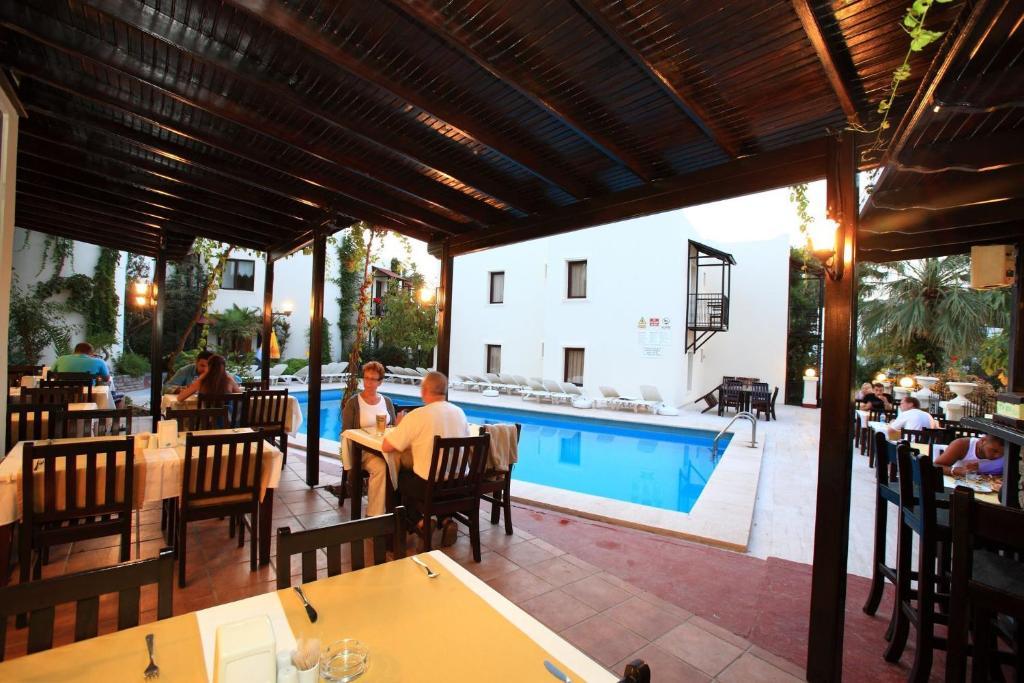 Paloma Hotel Bodrum Extérieur photo