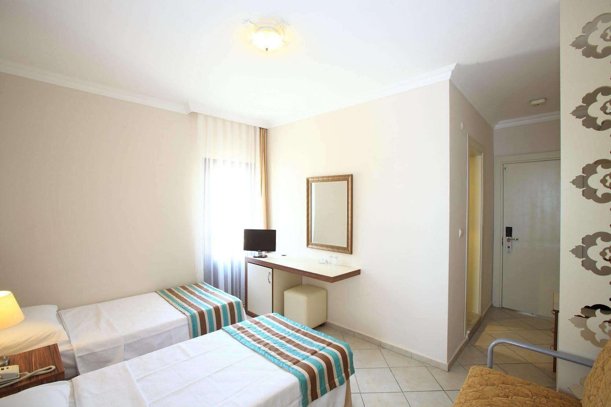 Paloma Hotel Bodrum Extérieur photo